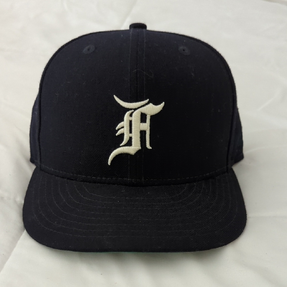 Black Baseball Cap